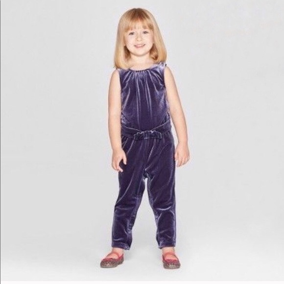 OshKosh B'gosh Other - OshKosh Genuine Kids Girls Velvet Jumpsuit